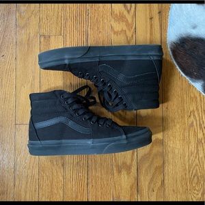 Vans Sk8-Hi Black unisex Canvas Shoes, M6.5, W8